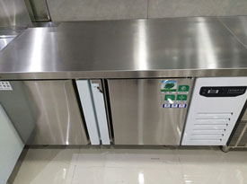 廚房設備:制冷設備